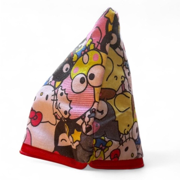 Hello Kitty Multicolor Character Pouch - Picture 9 of 15